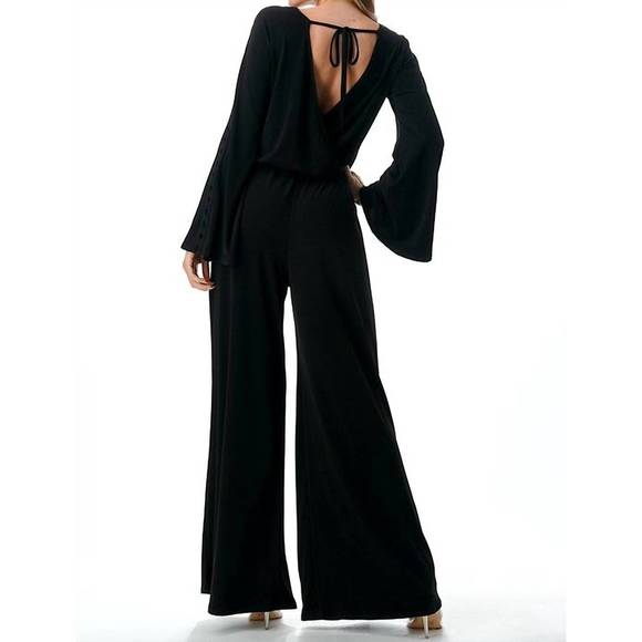 NEW ARIELLA gromment-arm detail surplice jumpsuit in back - Picture 2 of 3